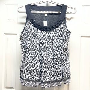 NWT Dressbarn 3X Plus Size Black White Geometric Diamond Grommet Tank Blouse